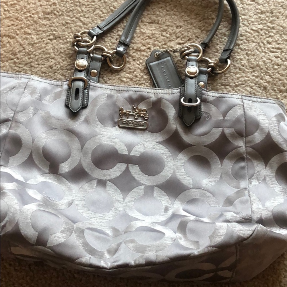 Coach purse!!
